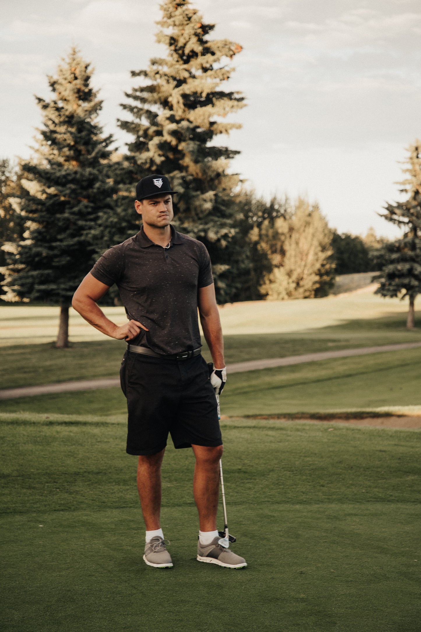 TRIANGLES SNAPBACK BLACK